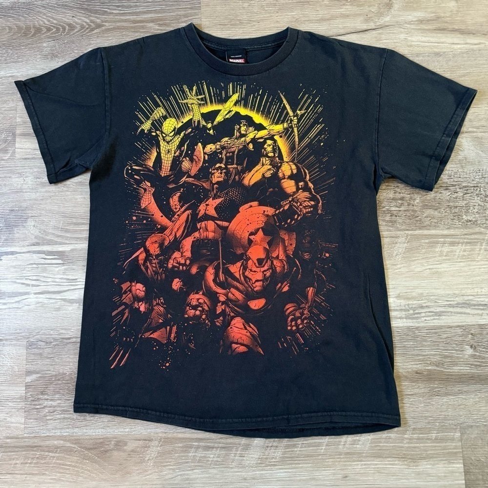 Marvel black and orange Spider-Man shirt #SpiderMan avengers men’s M mad engine